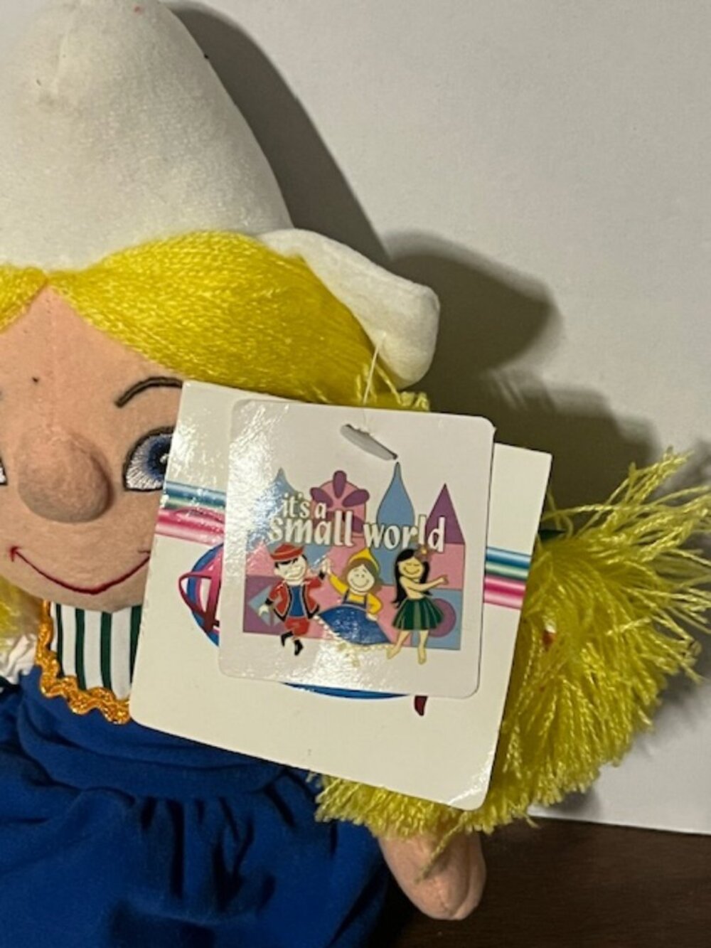 Disney Bean Bag Plush IT'S A SMALL WORLD Holland Girl 9" Traditional Dutch Dress